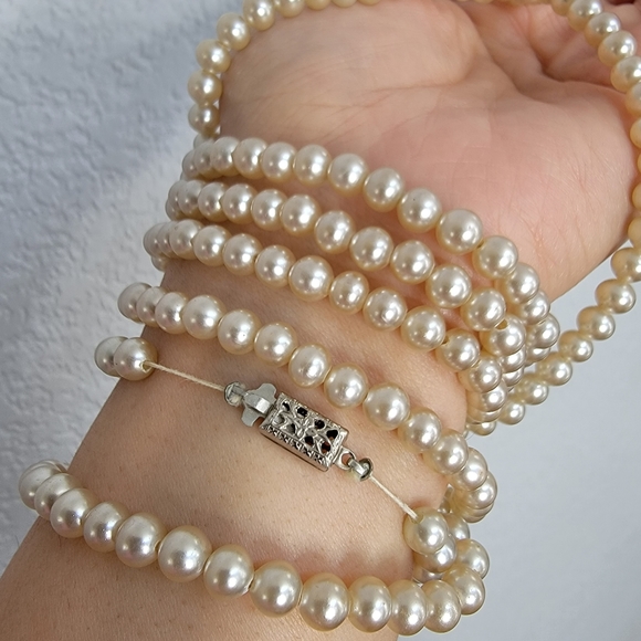 Vintage Peal Necklace Long Faux Pearls - Picture 3 of 5